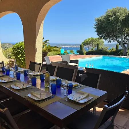 Breathtaking Sea View Over Saint-tropez Feriehus *